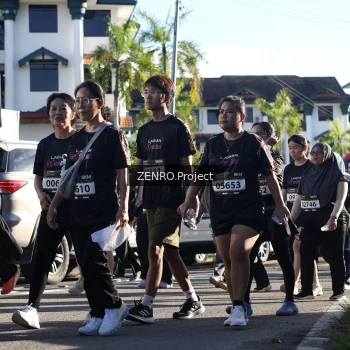 Runner Photo 1684100