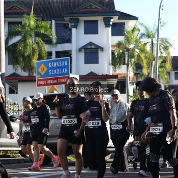 Runner Photo 1684125