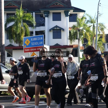 Runner Photo 1684126