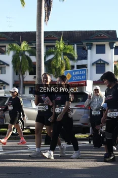Runner Photo 1684131