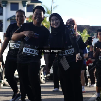 Runner Photo 1684141