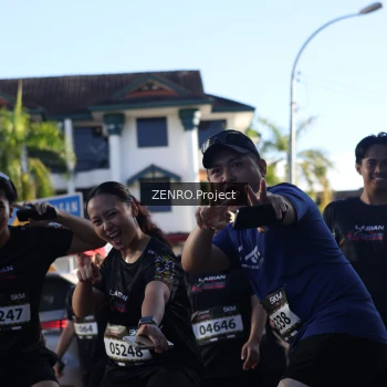 Runner Photo 1684143