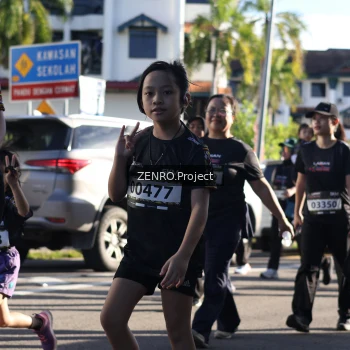 Runner Photo 1684156