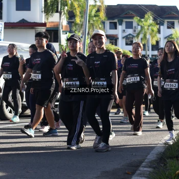 Runner Photo 1684168
