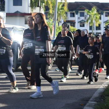 Runner Photo 1684173