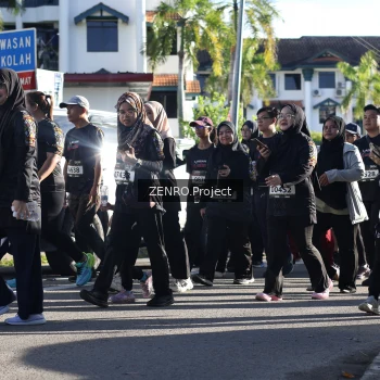 Runner Photo 1684188