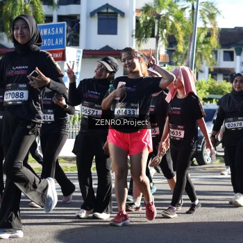 Runner Photo 1684216