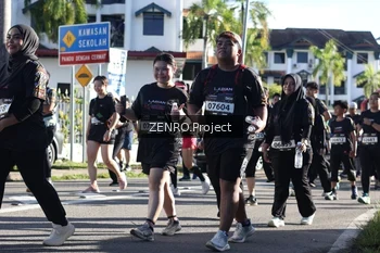 Runner Photo 1684223