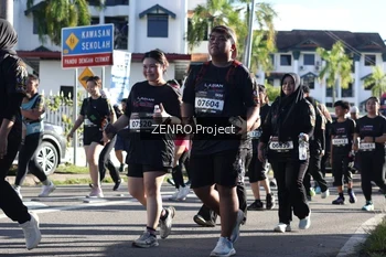 Runner Photo 1684225