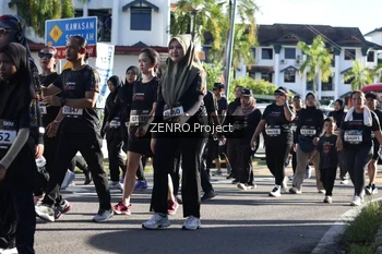 Runner Photo 1684260
