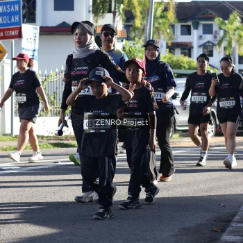 Runner Photo 1684293
