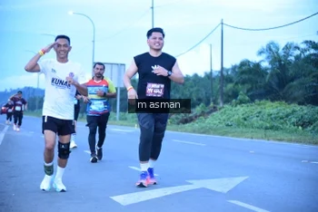 Runner Photo 1684328