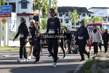 Runner Photo 1684333