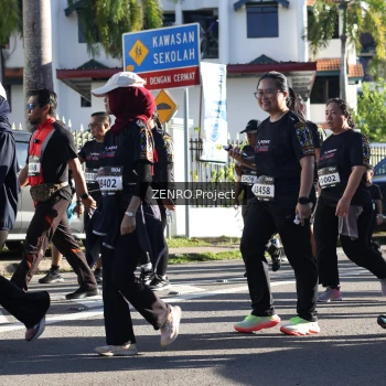 Runner Photo 1684396