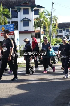 Runner Photo 1684405