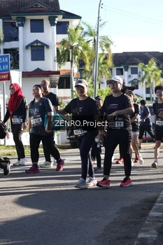 Runner Photo 1684407