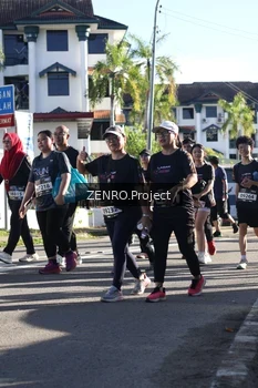 Runner Photo 1684409