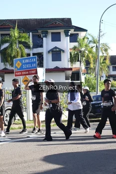Runner Photo 1684474