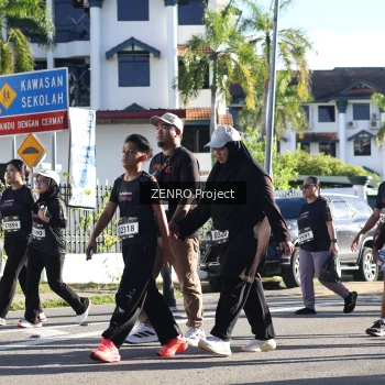 Runner Photo 1684477