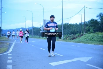 Runner Photo 1684502