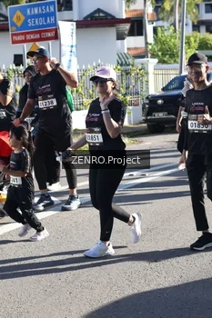 Runner Photo 1684519