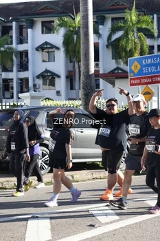 Runner Photo 1684554