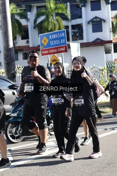 Runner Photo 1684571