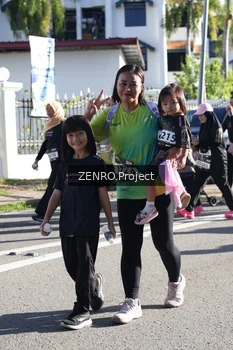 Runner Photo 1684572