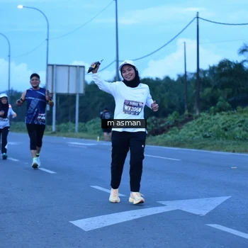 Runner Photo 1684588