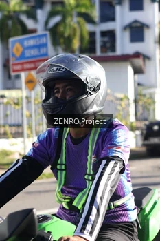 Runner Photo 1684592