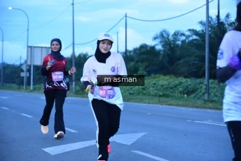 Runner Photo 1684657