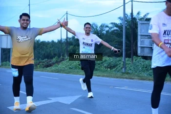 Runner Photo 1684670