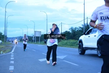 Runner Photo 1684688