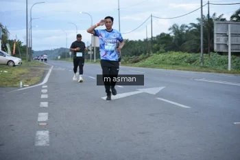 Runner Photo 1684697