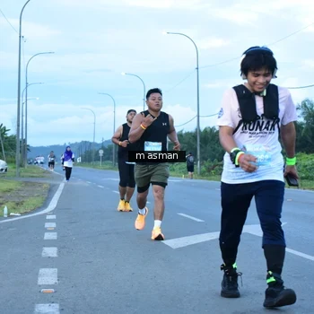 Runner Photo 1684714