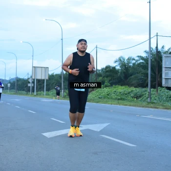 Runner Photo 1684717