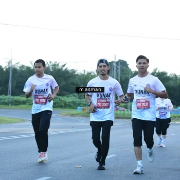 Runner Photo 1684755