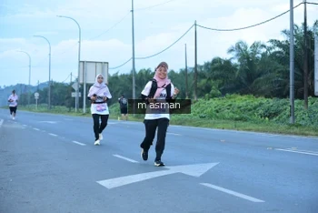 Runner Photo 1684864
