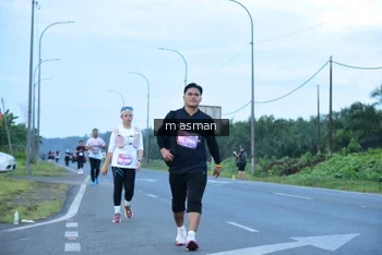 Runner Photo 1684970