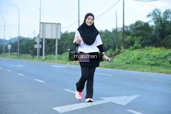 Runner Photo 1685040