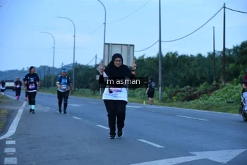 Runner Photo 1685047