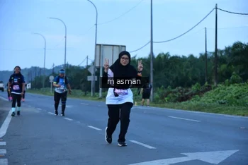 Runner Photo 1685050