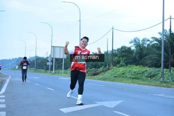Runner Photo 1685095