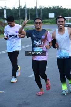 Runner Photo 1685206