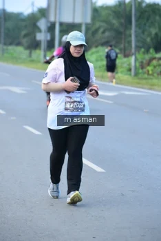 Runner Photo 1685321
