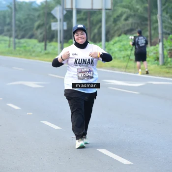 Runner Photo 1685365