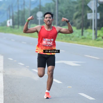 Runner Photo 1685371