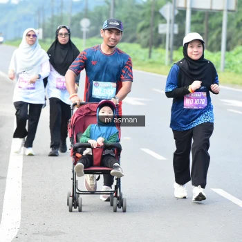 Runner Photo 1685473