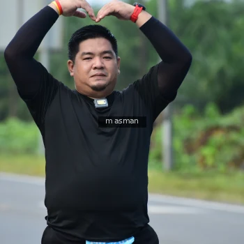 Runner Photo 1685533