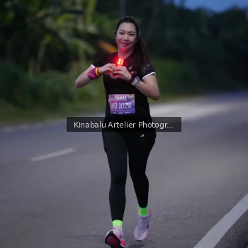 Runner Photo 1685668